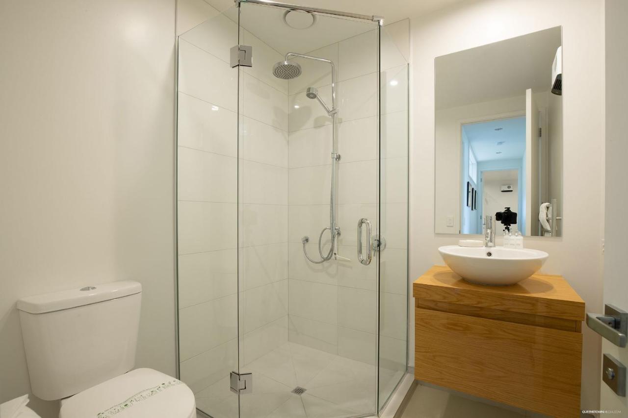 Okataina - Means Place Of Laughter, Luxury Retreat Villa Queenstown Bagian luar foto